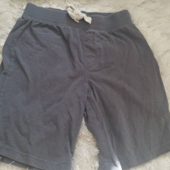 Tee shirt and shorts set - Picture 2 of 4